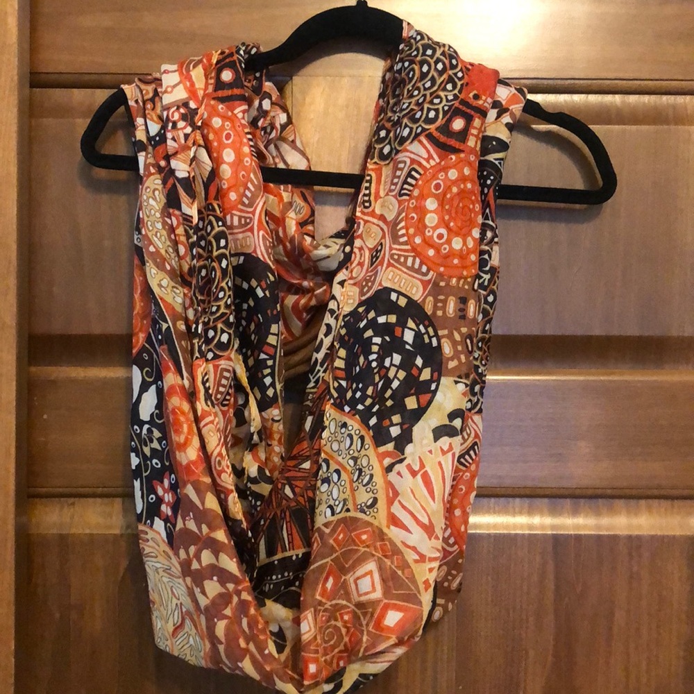 Infinity scarf